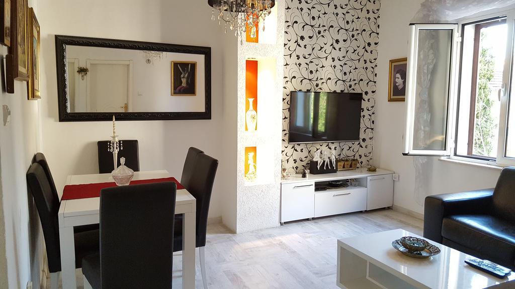 Apartment Kiki Kotor Kültér fotó